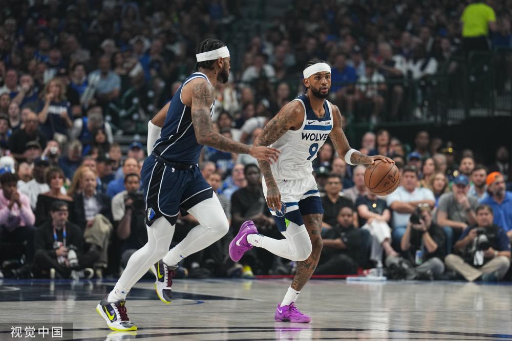 赛中在第四 赛中在第四